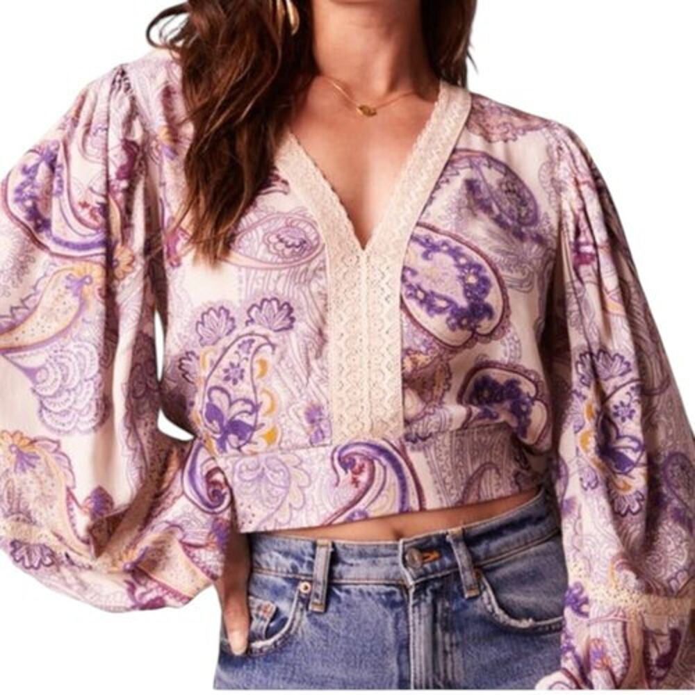 Band of the Free Mirabelle Cream Purple Paisley‎ Lace Crop Top Sz XS NWT
